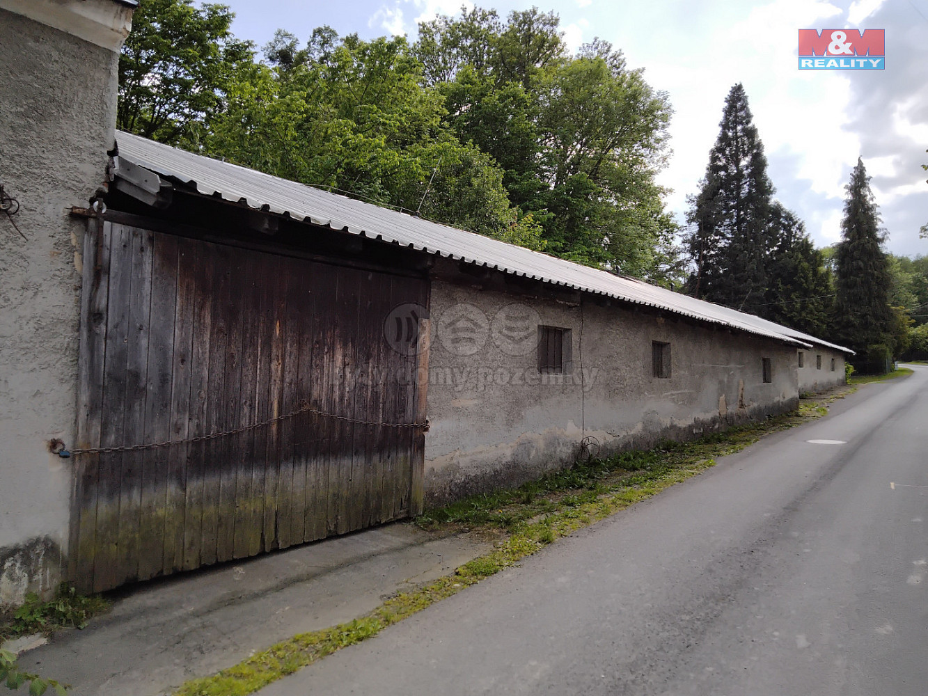 Prodej skladovacích prostor 380 m²
