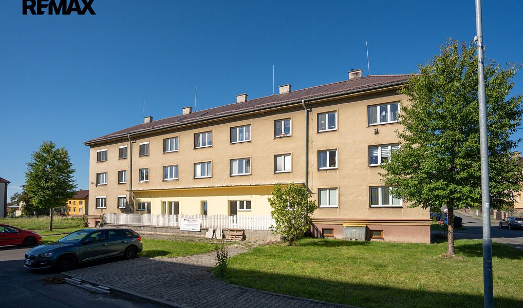 Pronájem bytu 1+kk 34 m², Zubří – náhled fotky 16