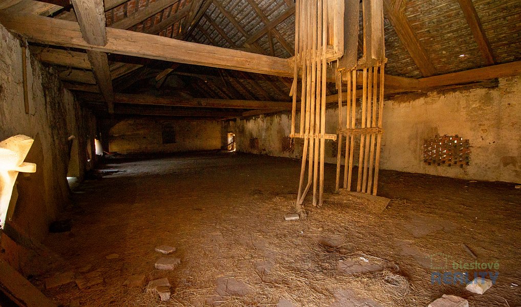 Prodej zemědělského objektu 1 113 m², Kojetice – náhled fotky 17