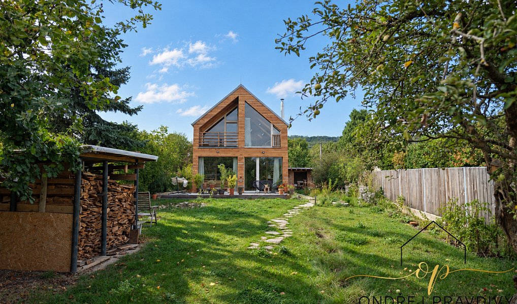Prodej domu 119 m² s pozemkem 788 m², Liteň – náhled fotky 4