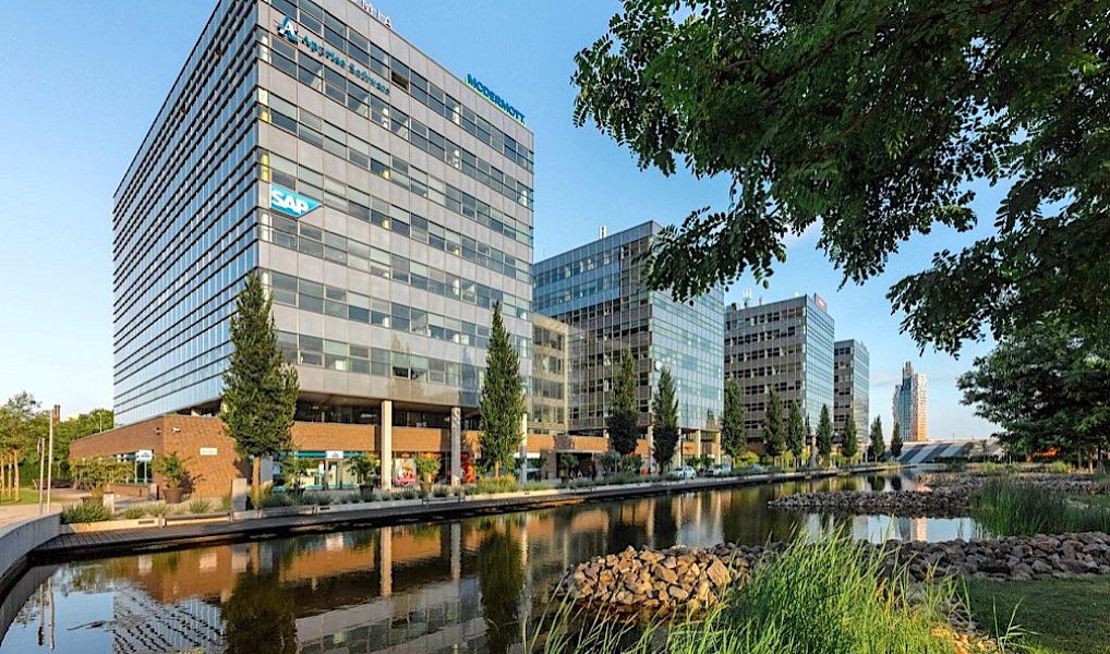 Pronájem kanceláře 521 m², Brno – fotka 1 z 10