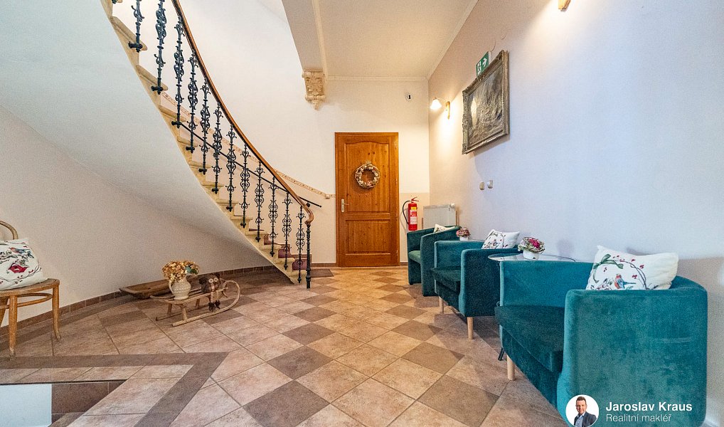 Prodej obchodních prostor 529 m², Lázně Bělohrad – náhled fotky 26