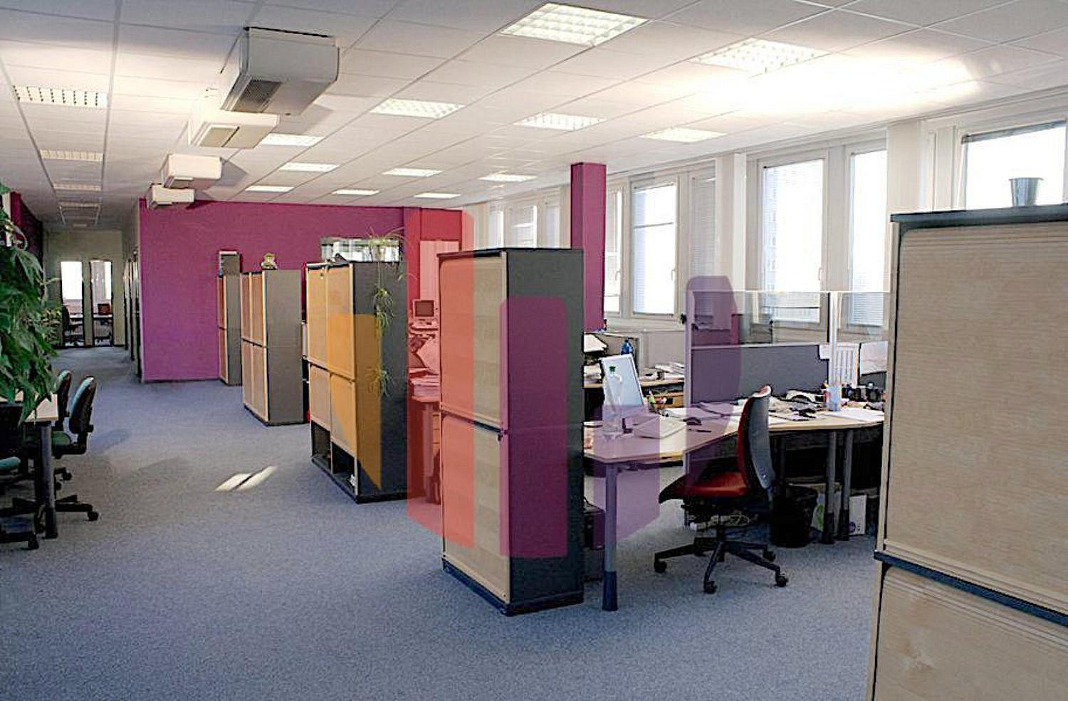 Pronájem kanceláře 129 m² — photo 4