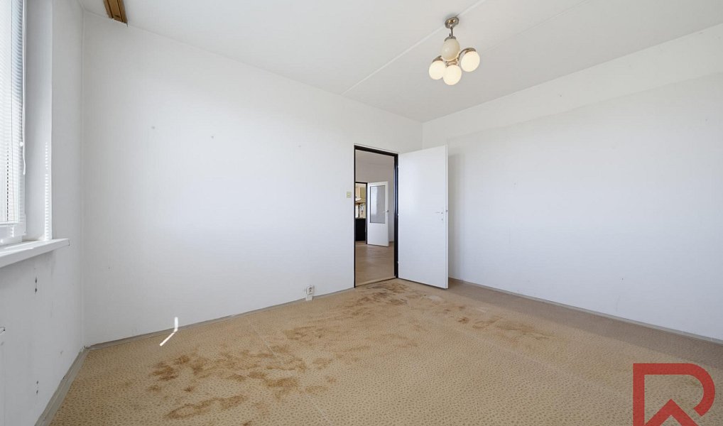 Prodej bytu 4+1 91 m², Karlovy Vary – náhled fotky 3