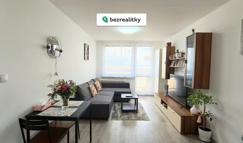Prodej bytu 2+kk 41 m², Praha – fotka 1 z 8