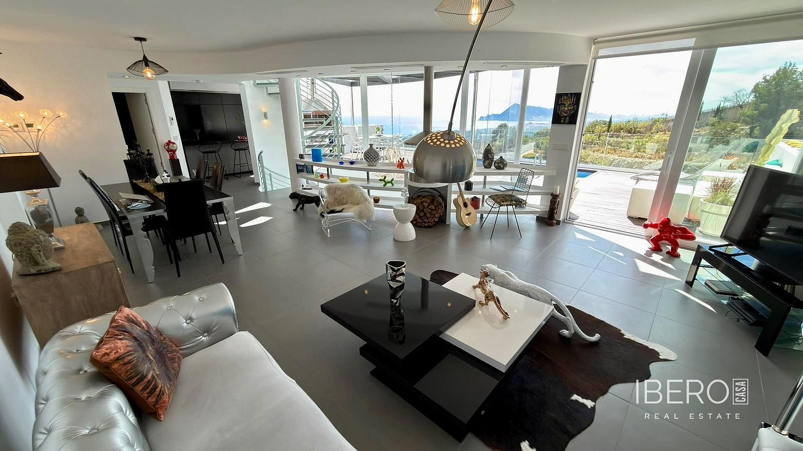 Prodej bytu 5+kk 339 m² — photo 2