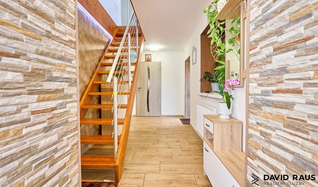 Prodej domu 185 m² s pozemkem 194 m², Syrovice – náhled fotky 5