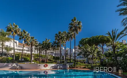 Prodej bytu 5+kk 208 m², Elviria, Španělsko