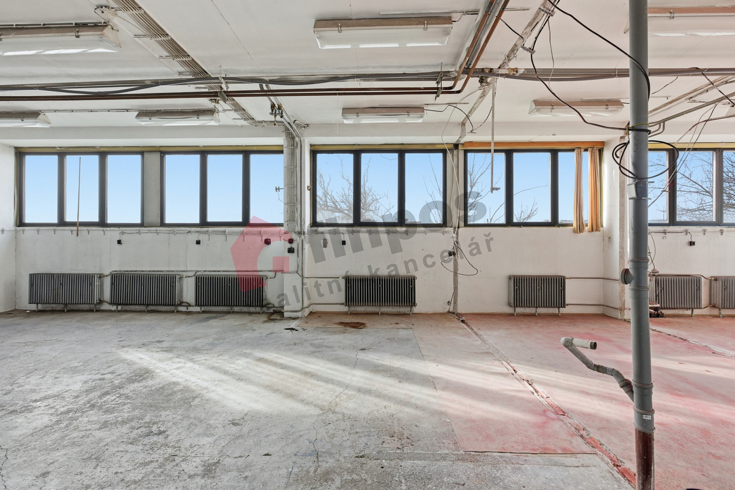 Pronájem skladovacích prostor 180 m² – fotografie 2