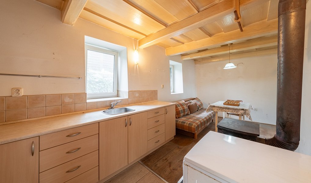 Prodej domu 54 m² s pozemkem 420 m², Prace – náhled fotky 6