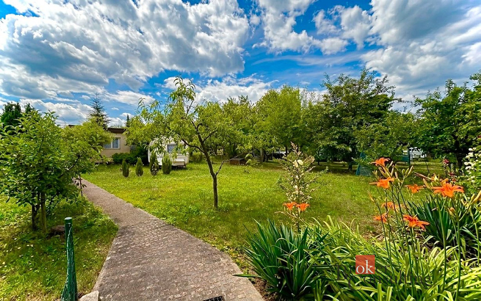 Prodej zahrady 392 m²