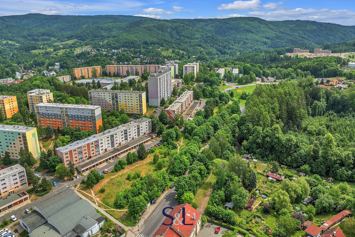 Prodej komerčního pozemku 5 023 m², Liberec