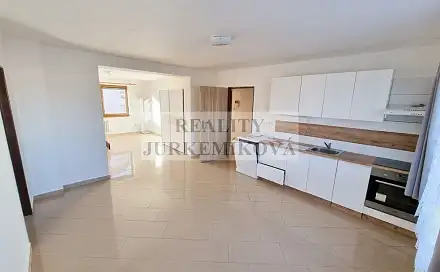 Pronájem bytu 3+kk 71 m²
