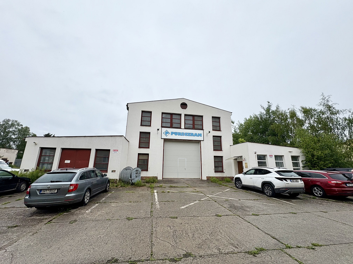 Prodej výrobních prostor 1 268 m² — photo 2