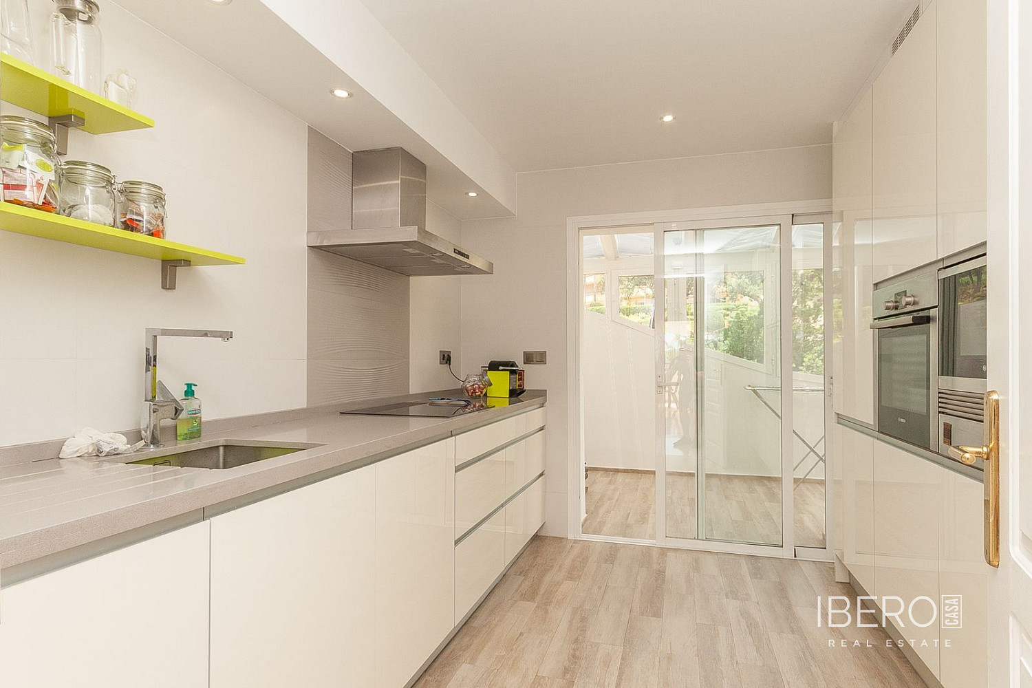 Piso 4+kk – Marbella, Elviria - Más