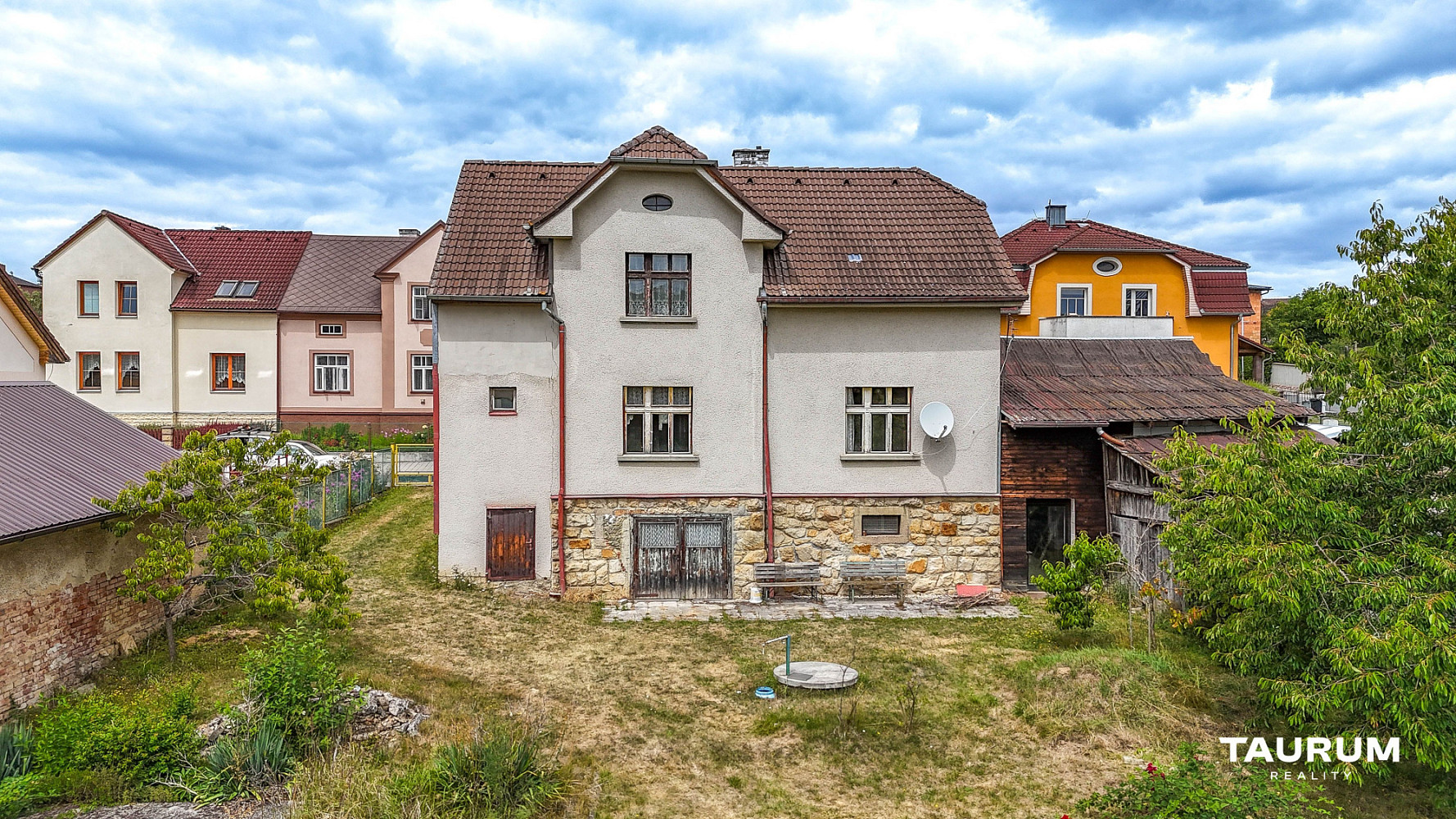 Prodej domu 186 m² s pozemkem 1 028 m²