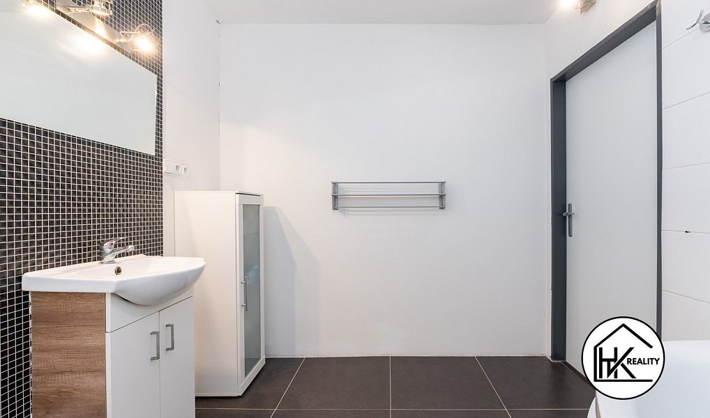 Prodej bytu 3+1 73 m², Teplice – náhled fotky 17