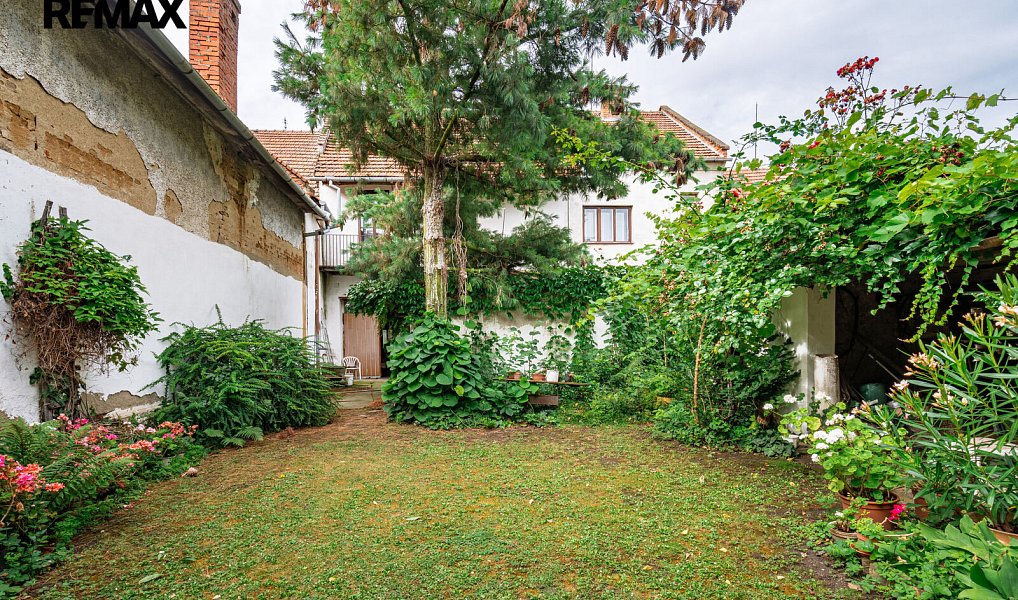Prodej domu 220 m² s pozemkem 993 m², Kralice na Hané – náhled fotky 16