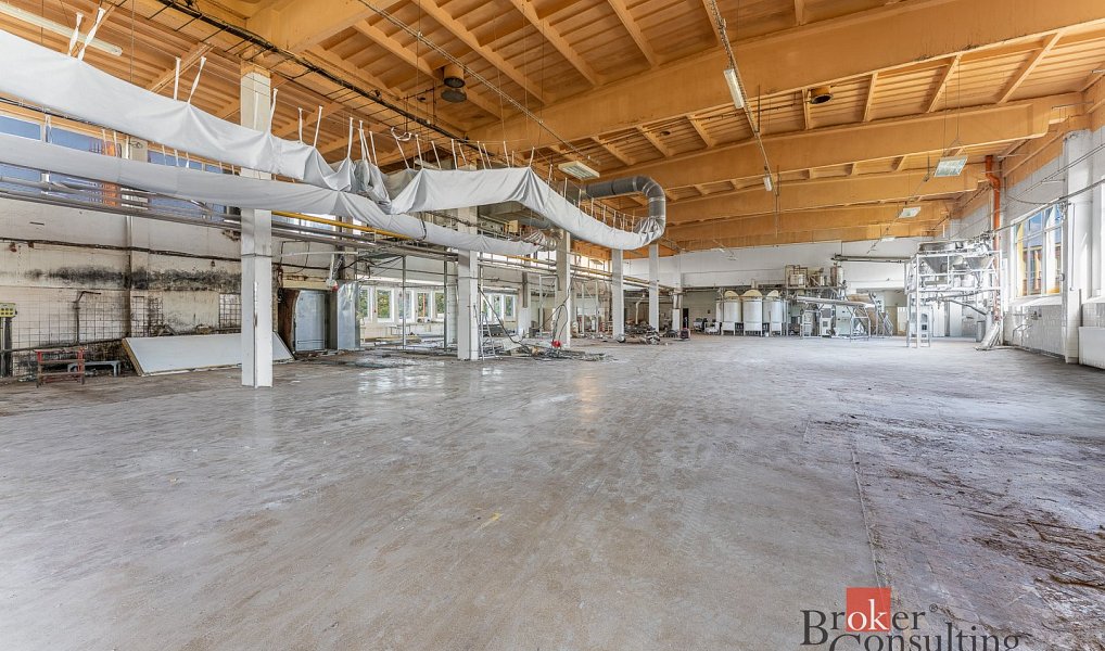 Pronájem skladovacích prostor 2 520 m², Jihlava – náhled fotky 4