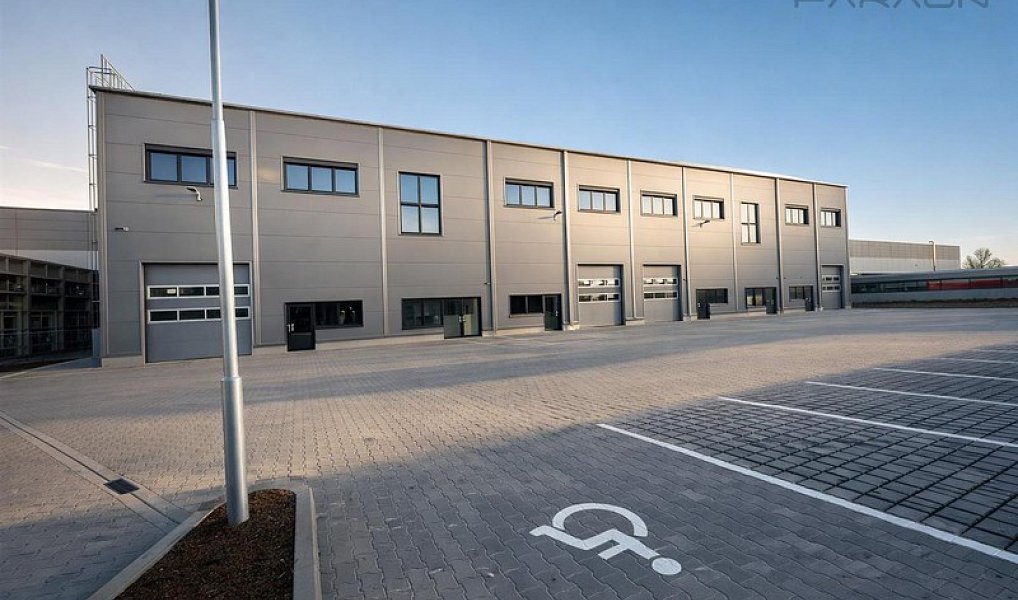 Pronájem skladovacích prostor 1 100 m², Praha – náhled fotky 2