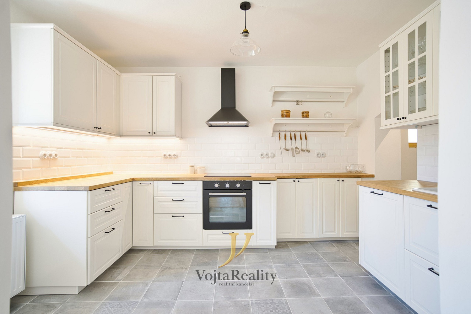 Prodej domu 280 m² s pozemkem 1 560 m² — photo 4