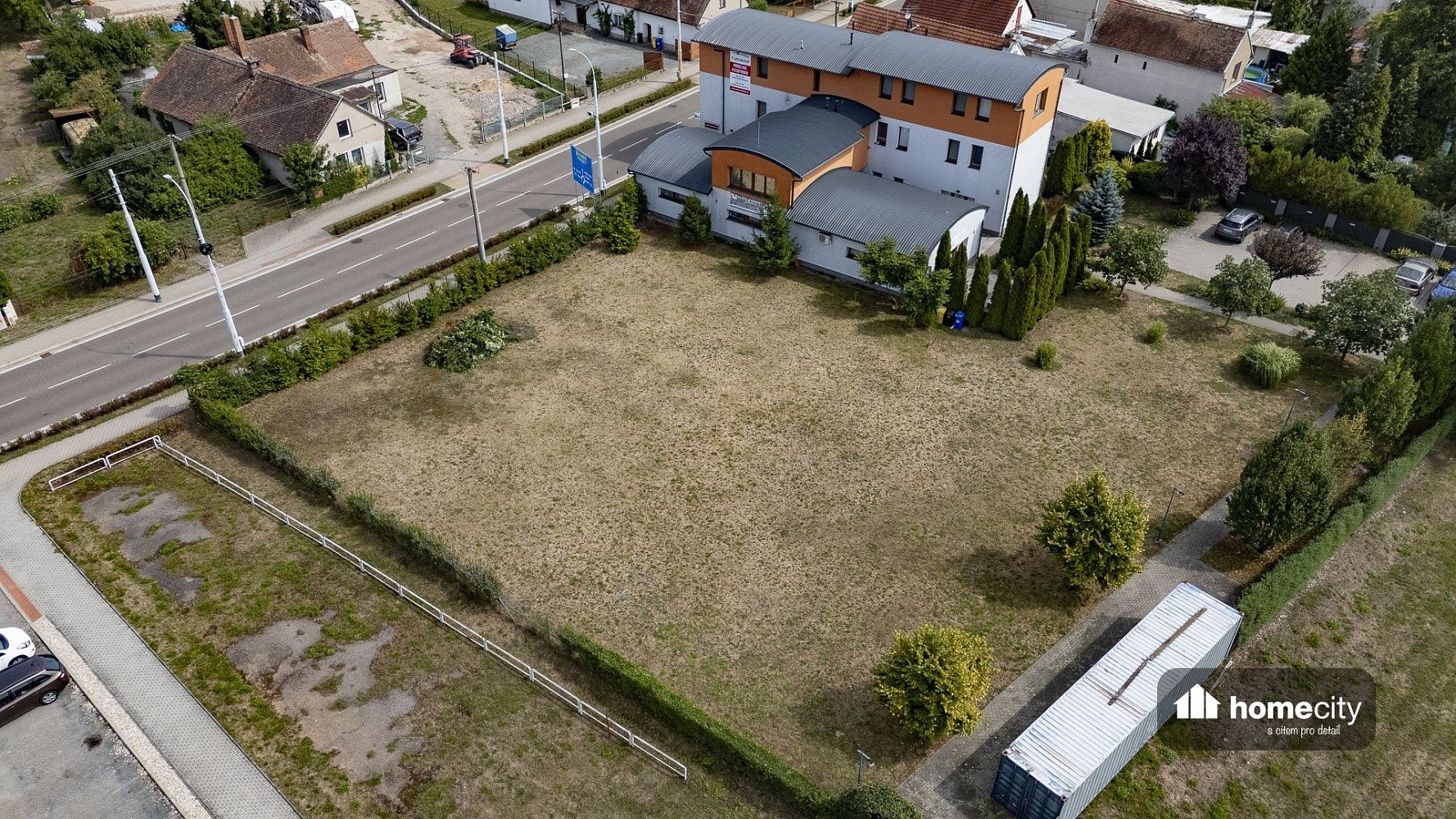 Prodej stavebního pozemku 1 396 m² – fotografie 2
