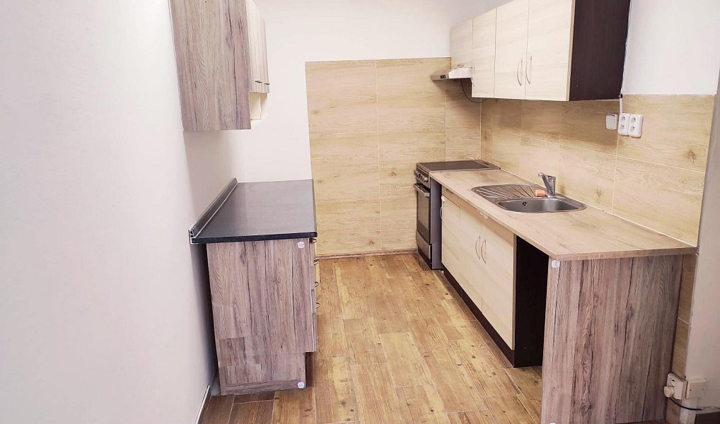 Prodej bytu 3+kk 68 m², Praha – náhled fotky 2