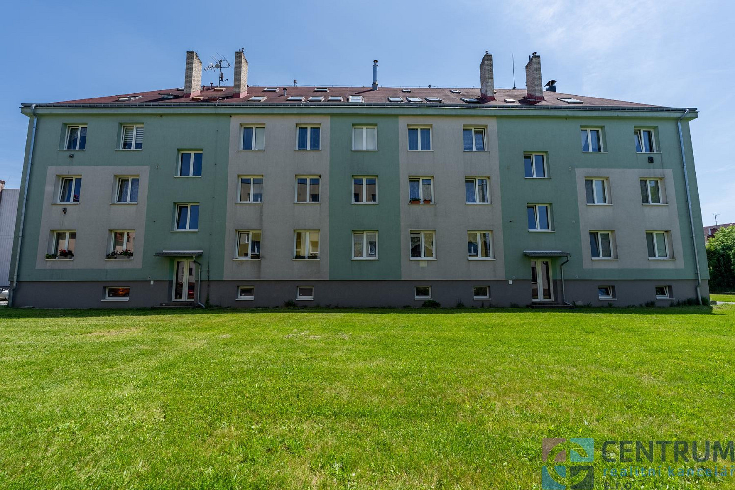 Prodej bytu 2+1 53 m² — photo 2