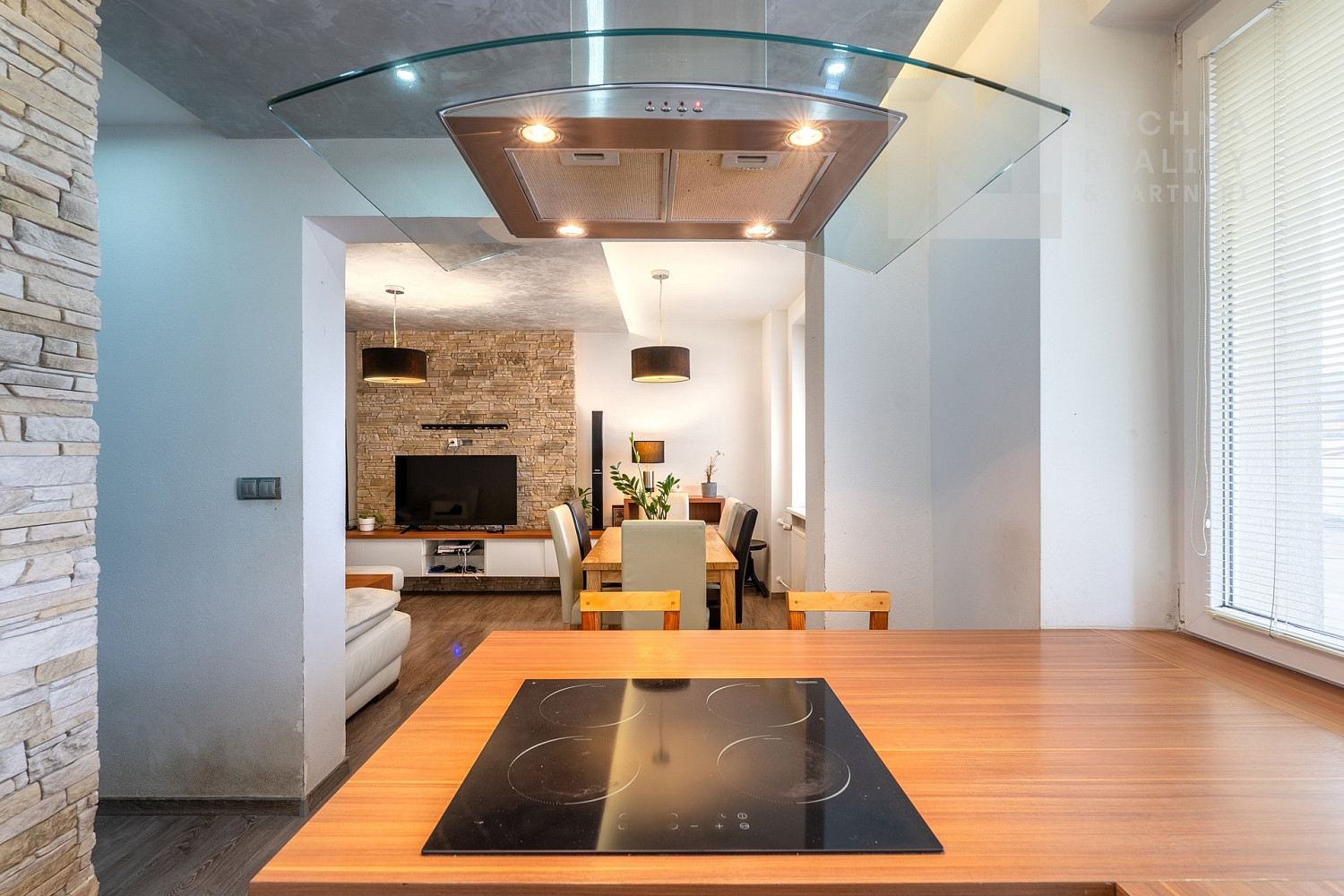 Prodej bytu 3+kk 73 m² — photo 3