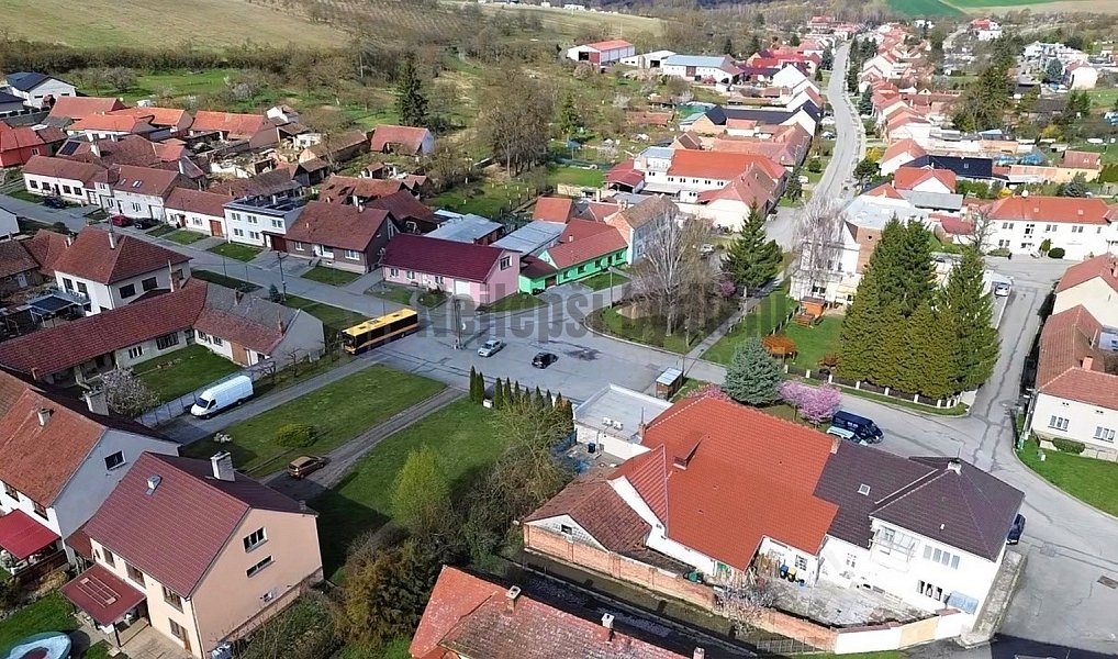 Prodej stavebního pozemku 1 646 m², Rašovice – náhled fotky 4