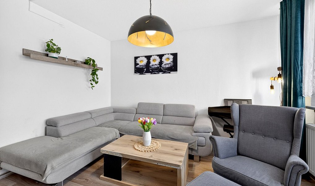 Prodej bytu 3+1 73 m², Trhové Sviny – náhled fotky 5