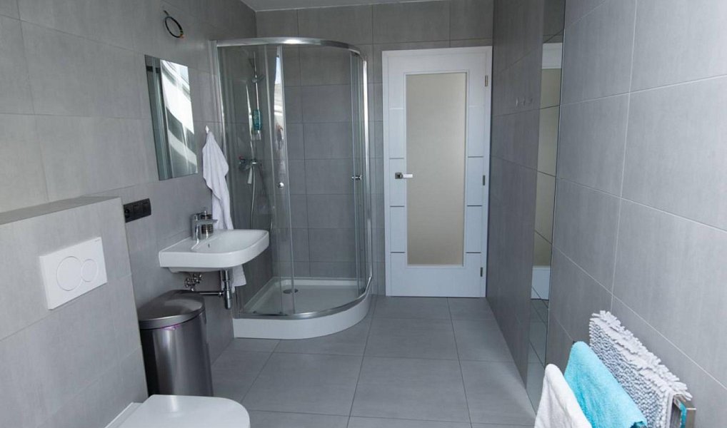 Prodej domu 263 m² s pozemkem 38 000 m², Jestřebí – náhled fotky 17