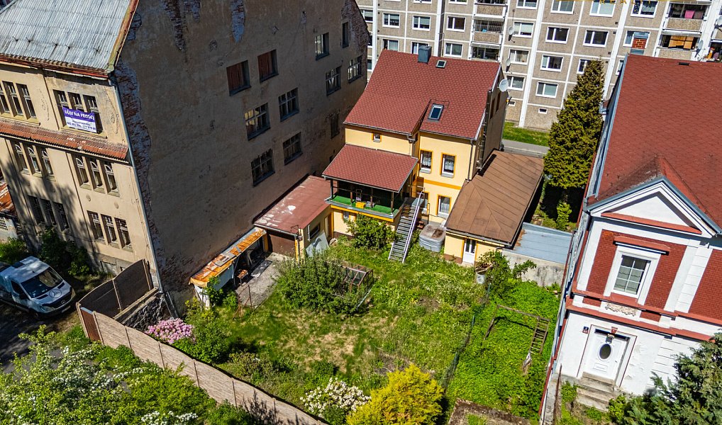 Prodej domu 259 m² s pozemkem 605 m², Kraslice – náhled fotky 35
