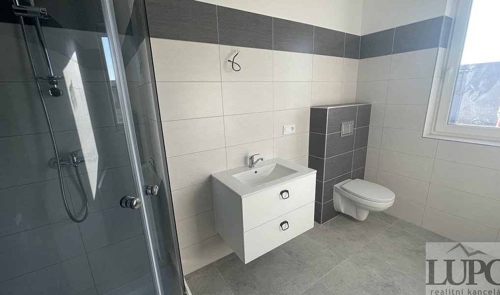 Prodej domu 128 m² s pozemkem 400 m², Postřižín – náhled fotky 14