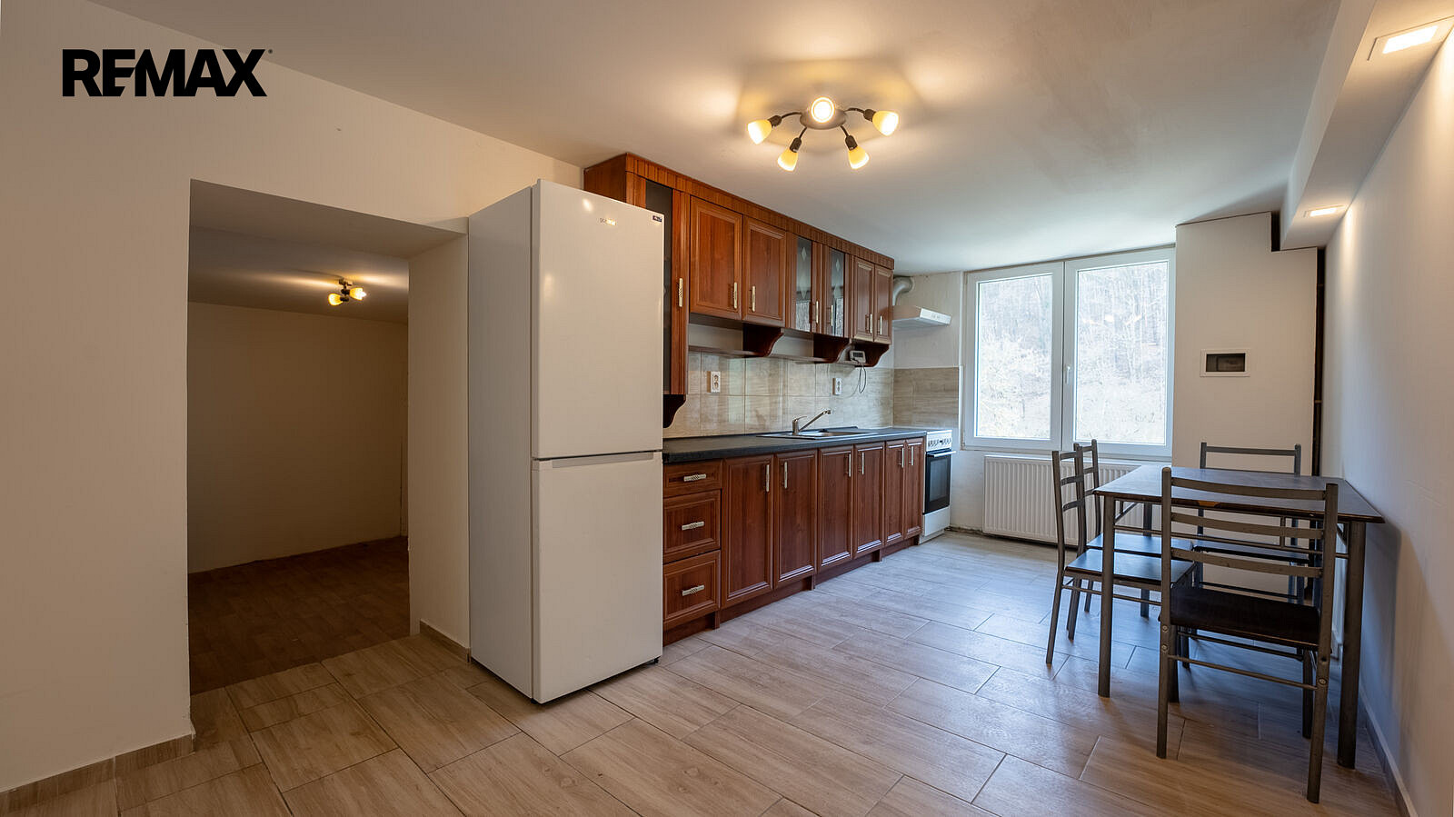 Prodej domu 150 m² s pozemkem 1 024 m² – fotografie 2