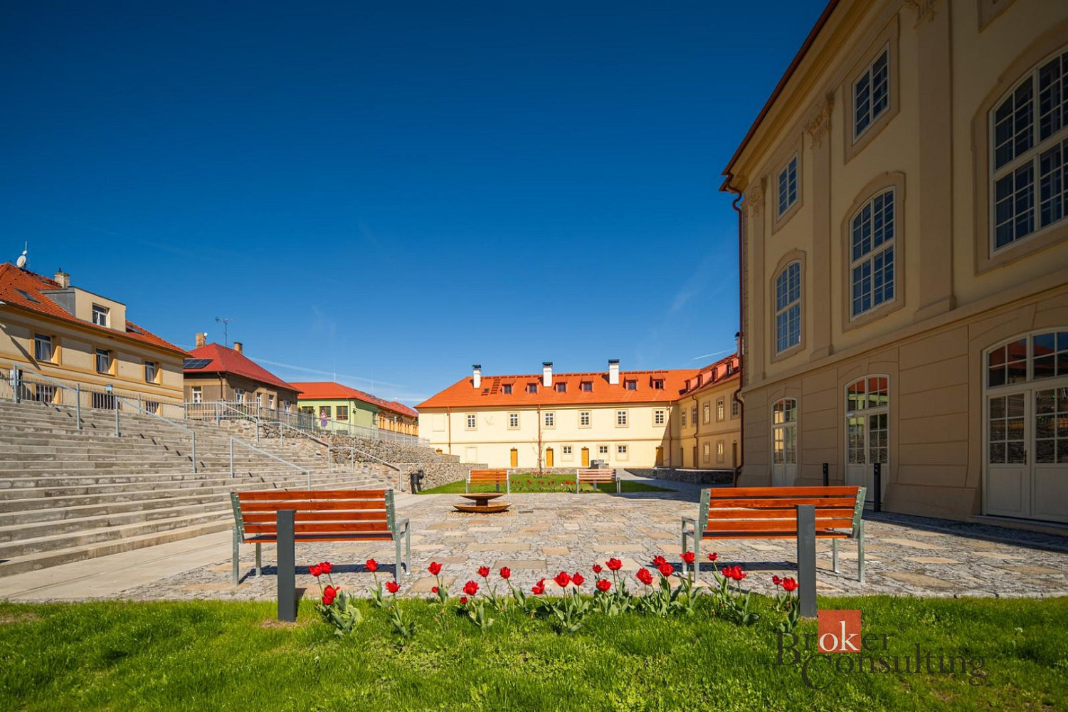 Pronájem bytu 1+kk 48 m² — photo 3
