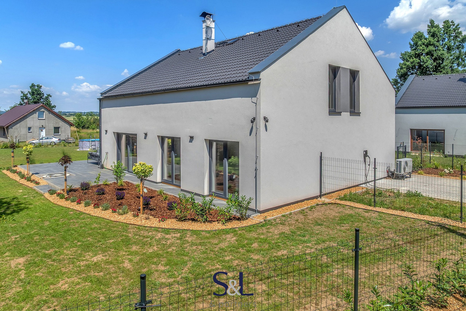 Prodej domu 106 m² s pozemkem 1 254 m² – fotografie 2