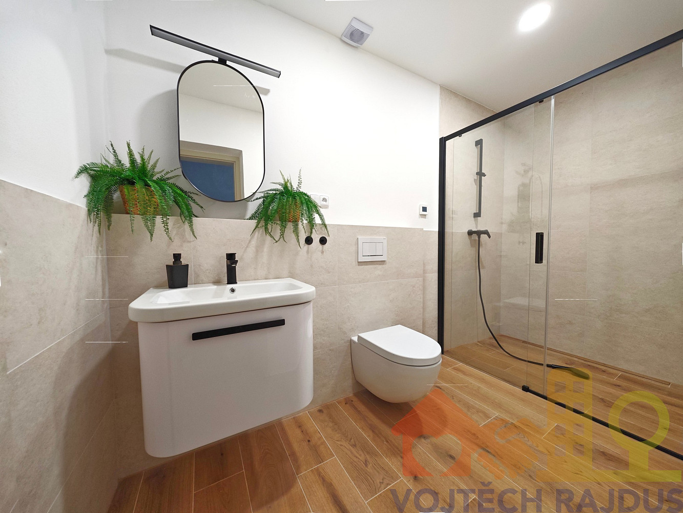 Prodej domu 200 m² s pozemkem 1 772 m² – fotografie 3