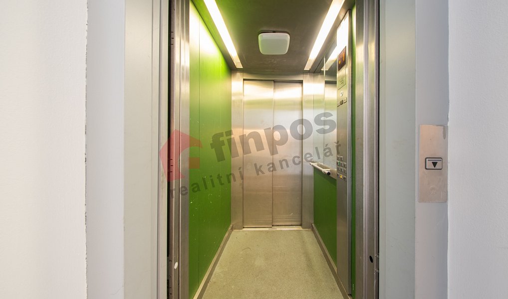 Prodej bytu 1+kk 41 m², Praha – náhled fotky 23