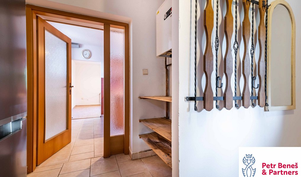 Pronájem domu 120 m² s pozemkem 721 m², Svojetín – náhled fotky 3