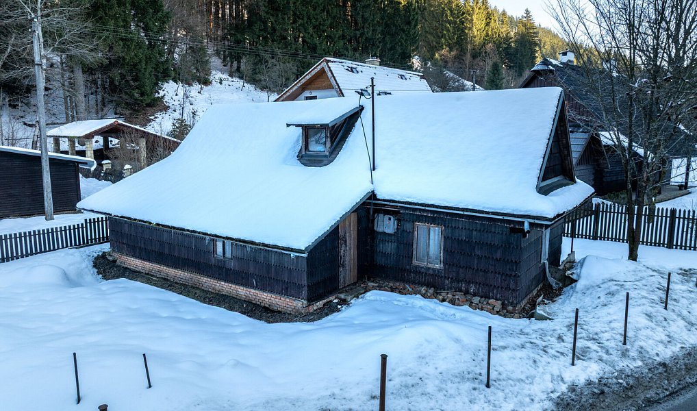 Prodej domu 600 m² s pozemkem 24 773 m², Velké Karlovice – náhled fotky 11
