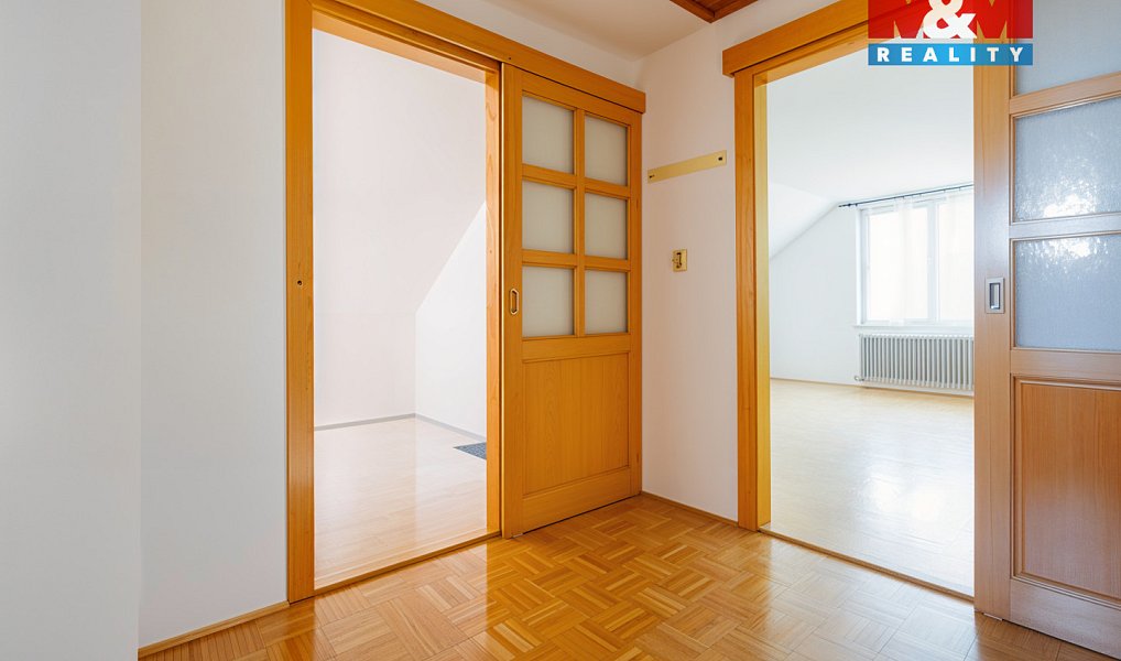 Prodej domu 220 m² s pozemkem 3 838 m², Borovany – náhled fotky 5
