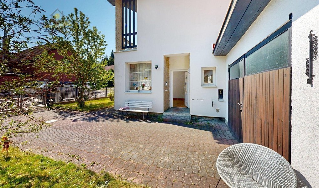 Prodej domu 230 m² s pozemkem 403 m², Bělá pod Bezdězem – náhled fotky 8