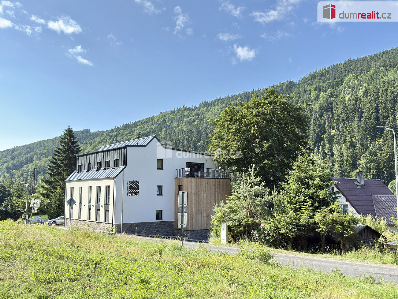 Prodej bytu 3+kk 69 m² — photo 3