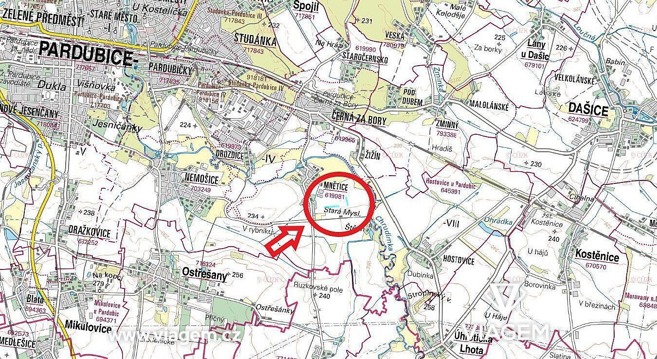 Pole 8 719 m², Podíl 33 % o výměře 2 906 m² – pohled 3