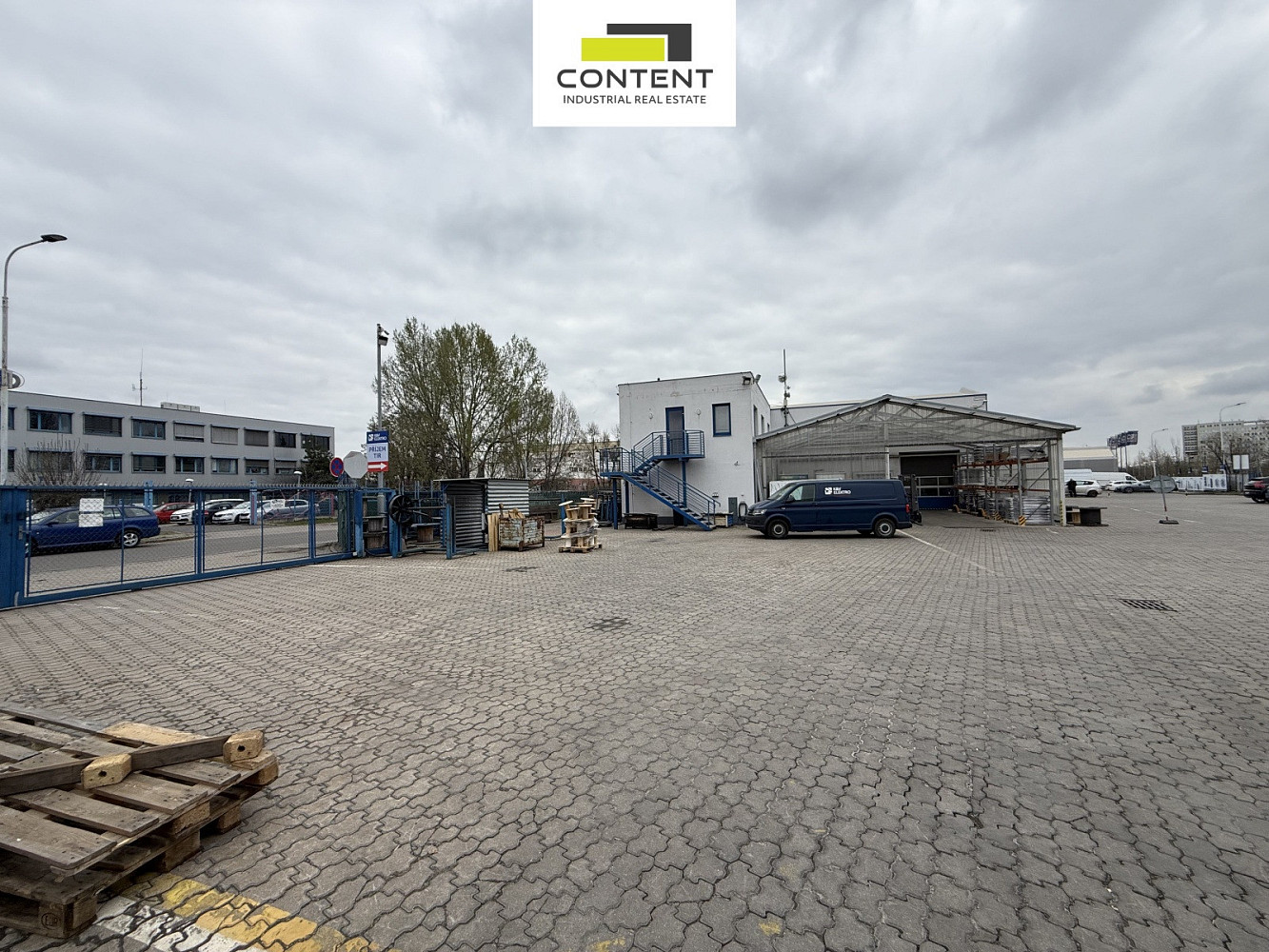 Pronájem skladovacích prostor 2 235 m² — photo 4