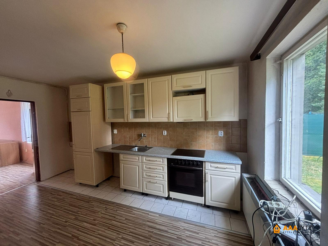 Prodej domu 280 m² s pozemkem 800 m² — photo 4