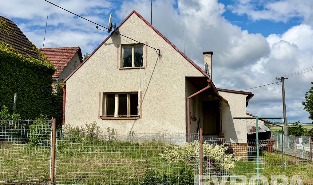 Prodej domu 100 m² s pozemkem 269 m², Nezdice – náhled fotky 2