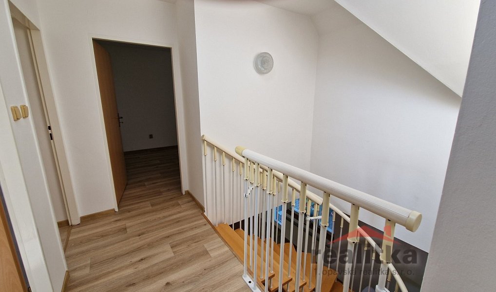 Pronájem domu 140 m² s pozemkem 370 m², Opava – náhled fotky 16
