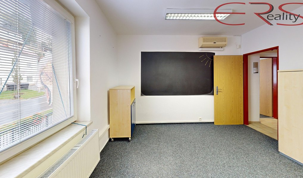 Prodej kanceláře 1 800 m², Mladá Boleslav – náhled fotky 19